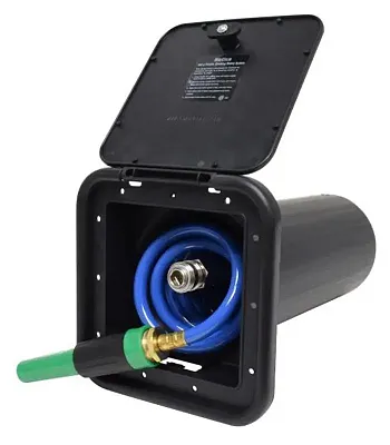 VALTERRA LLC PF147008 Spray-Away 5.5&#039; Sq Quick Connect