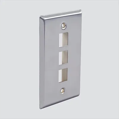 Wavenet SSFP-03P 3 Port Single Gang Stainless Plate
