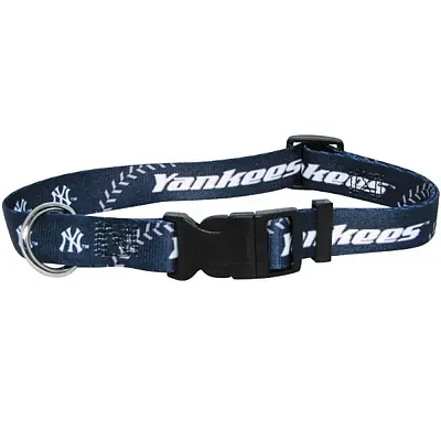 Hunter New York Yankees Pet Collar - Large